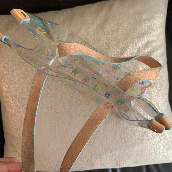 Dooney & Bourke clear tote with*bonus* coin purse - Picture 4 of 5